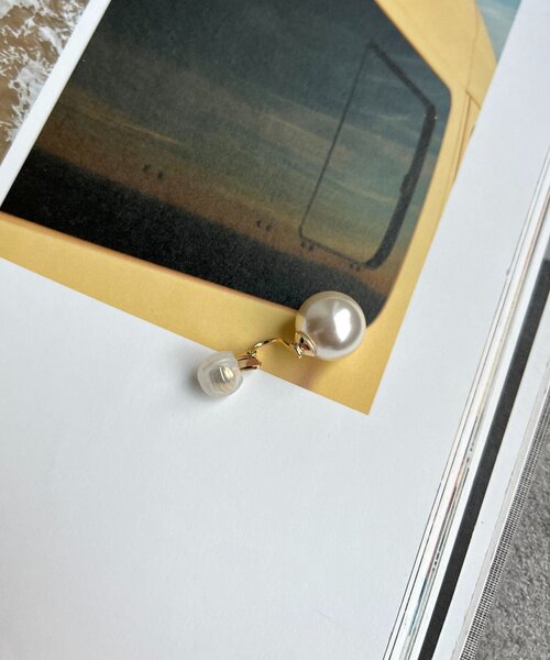 DouDou（ドゥドゥ）の「【インフルエンサーOKOCHI企画】14ｍｍパールイヤリング（ピアス（両耳用）・レディース・ゴールド・FREE）」の5枚目の写真