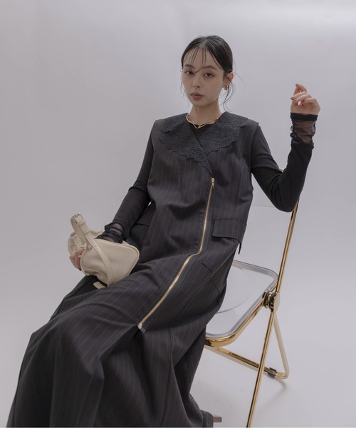 Eimee Law（エイミーロウ）の「レースカラーZIPストライプジャンスカ（ワンピース・レディース・ダークグレー/ブラック・FREE）」の17枚目の写真