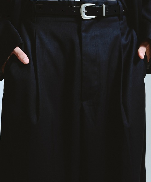 Camphor wood（カンファーウッド）の「1tuck wide baggy slacks / 1タックワイドバギースラックス(セットアップ着用可能)（スラックス・メンズ・グレー/ブラック・SMALL/MEDIUM/LARGE）」の16枚目の写真