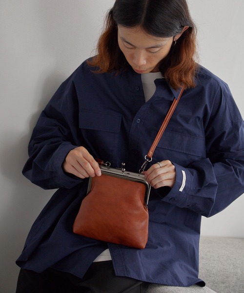 Theater code(シアターコード)の「2-Way Coin Purse Bag/2way がま口バッグ 2026年 夏 夏服メンズ(ショルダーバッグ・メンズ・ブラック/ブラウン/レッド・FREE)」の18枚目の写真