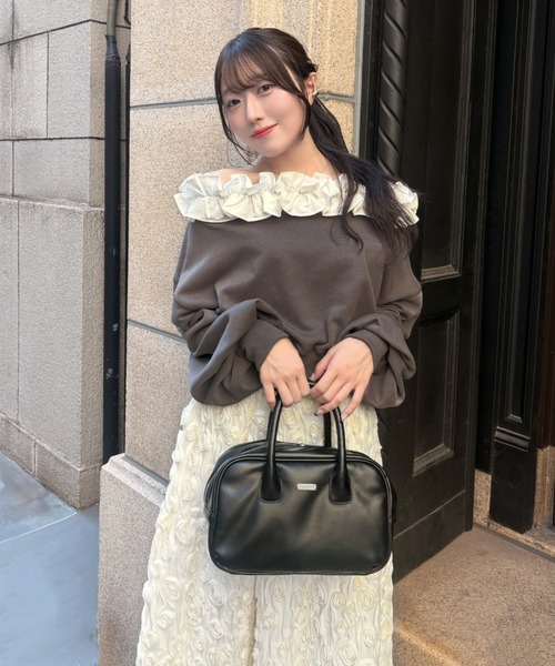 オフショルフリルスウェット（スウェット）｜mellowneon（メロウネオン