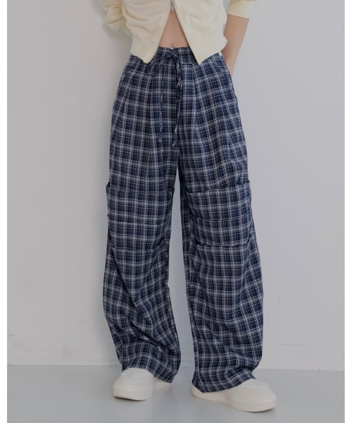 JUMELLE（ジュメロ）の「イージーチェックパンツ（スラックス・レディース・ネイビー/ブラウン・SMALL/MEDIUM）」の13枚目の写真