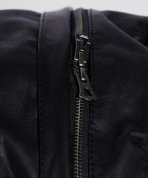 MR.OLIVE（ミスターオリーブ）の「MR.OLIVE/ミスターオリーブ WATERPROOF LIGHT LEATHER URBAN DAY PACK バックパック（バックパック/リュック・メンズ・ブラック・FREE）」の6枚目の写真