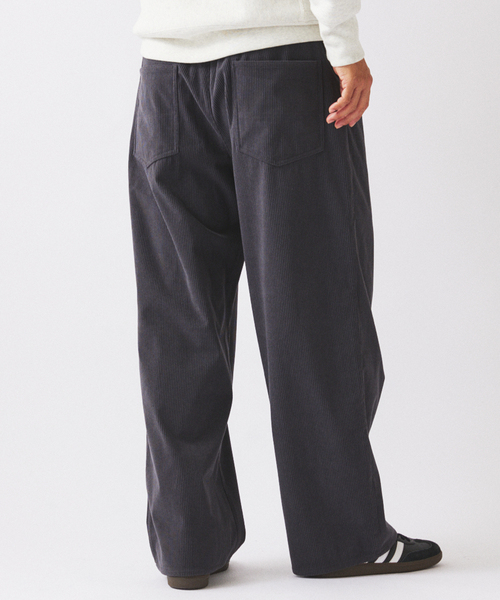 JOURNAL STANDARD relume（ジャーナルスタンダード　レリューム）の「TECH ”SOLOTEX(R)” コーデュロイ ウォッシャブル スクエア イージーパンツ（スラックス・メンズ・ブラウン/ナチュラル/チャコールグレー/カーキ/ブラック・LARGE/MEDIUM）」の2枚目の写真