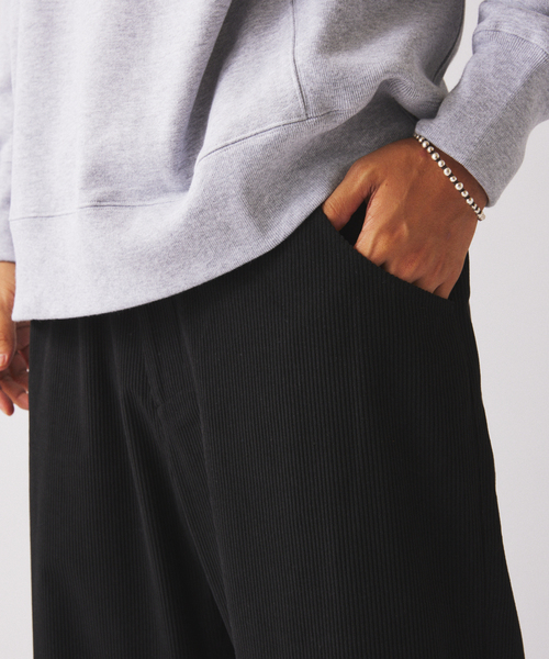 JOURNAL STANDARD relume（ジャーナルスタンダード　レリューム）の「TECH ”SOLOTEX(R)” コーデュロイ ウォッシャブル スクエア イージーパンツ（スラックス・メンズ・ブラウン/ナチュラル/チャコールグレー/カーキ/ブラック・LARGE/MEDIUM）」の17枚目の写真