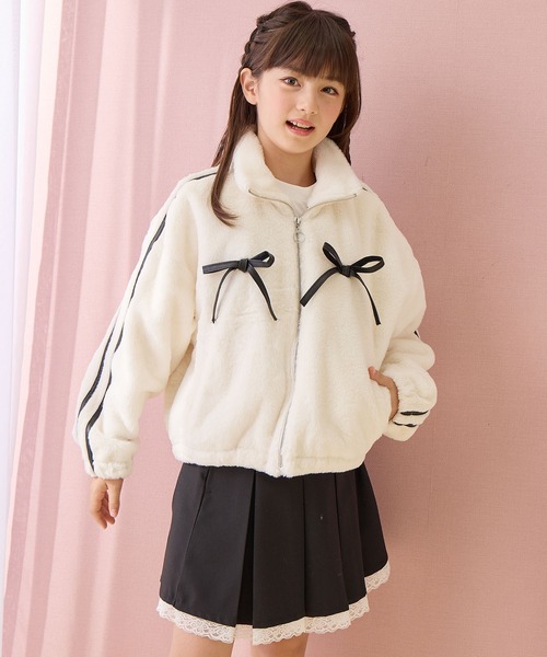 Amourire girl（アムリールガール）の「リボンライン フェイクファーブルゾン（ブルゾン・キッズ・オフホワイト/グレー・140cm/160cm/150cm/130cm）」の5枚目の写真