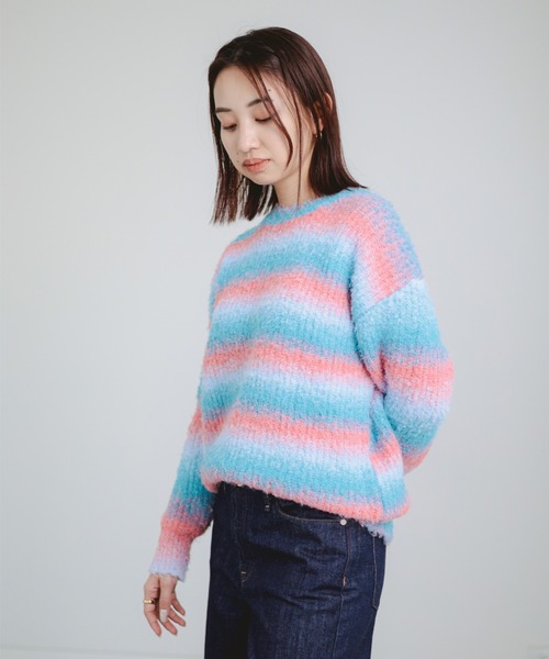 B:MING by BEAMS(ビーミングバイビームス)の「グラデーション ニット(ニット/セーター・レディース・ケリーグリーン/パープル/ブルー・ONE SIZE)」の10枚目の写真