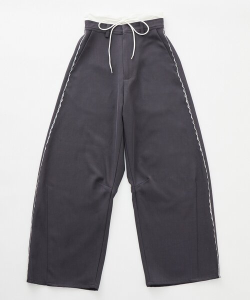 mline（エムライン）の「[mline]レイヤード スラックス（その他パンツ・レディース・チャコールグレー/ベージュ/ブラウン・1/2）」の8枚目の写真