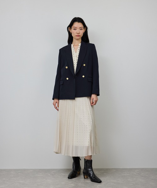 ROPE'(ロペ)の「ストレッチ金ボタンブレザージャケット(テーラードジャケット・レディース・ネイビー・36/38)」の8枚目の写真