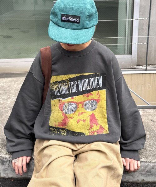 CIAOPANIC TYPY(チャオパニックティピー)の「【ユニセックス】SUITCH RECORDビックシルエット加工スウェット(スウェット・メンズ・グレー/ブラック系その他/ブラック系その他2/ライトグレー・MEDIUM/LARGE)」の1枚目の写真