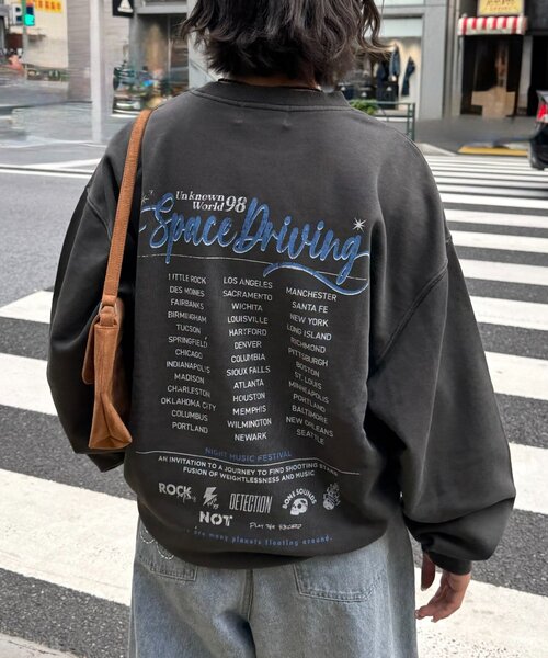 CIAOPANIC TYPY(チャオパニックティピー)の「【ユニセックス】SUITCH RECORDビックシルエット加工スウェット(スウェット・メンズ・グレー/ブラック系その他/ブラック系その他2/ライトグレー・MEDIUM/LARGE)」の19枚目の写真