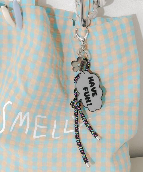 SMELLY(スメリー)の「ワードバルーンキーチェーン(キーホルダー・レディース・ブラック系その他/ブルー系その他・-)」の13枚目の写真
