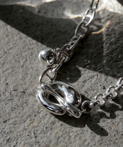 Soierie(ソワリー)の「オーナメント ネックレス / Ornaments necklace(ネックレス・レディース・シルバー/シルバー×ゴールド/ゴールド・FREE)」の5枚目の写真