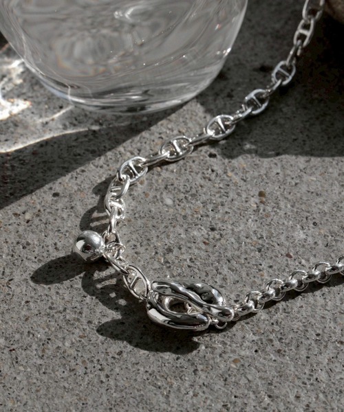 Soierie(ソワリー)の「オーナメント ネックレス / Ornaments necklace(ネックレス・レディース・シルバー/シルバー×ゴールド/ゴールド・FREE)」の4枚目の写真