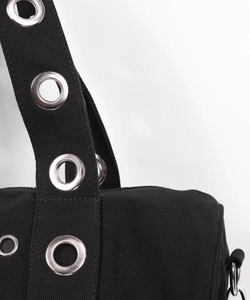 FANCY CLUB（ファンシークラブ）の「【FANCY CLUB】FFFF EYELET DUFFLE BAG / 【ファンシークラブ】ＦＦＦＦアイレットダッフルバッグ（ショルダーバッグ・レディース・ブラック/グリーン系カモフラージュ・ONE SIZE）」の15枚目の写真