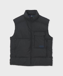 PS Paul Smith（ピーエスポールスミス）の「アーバンアウトドア パッファーベスト / 252110 655Z（ダウンベスト）」