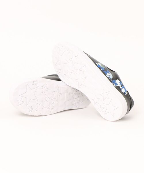 sanrio（サンリオ）の「【SANRIO】サンリオキャラクターズ コートタイプスニーカー（スニーカー・レディース・ブラック/ホワイト・S/M/L/LL）」の4枚目の写真