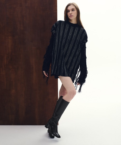 CHARLES & KEITH（チャールズ & キース）の「スクエアトゥ サイドジップニーハイブーツ（ブーツ・レディース・サンドベージュ/ブラック・22.5cm/23cm/23.5cm/24.5cm/25cm/25.5cm）」の4枚目の写真