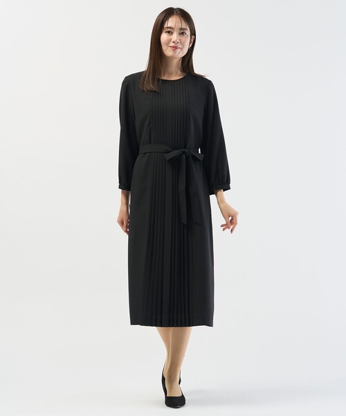 J.PRESS Ladies(J.プレス レディス)の「ノルディス2wayジョーゼット フロントプリーツ ワンピース(ワンピース・レディース・ブラック系/ベージュ系/ネイビー系・S/XS)」の12枚目の写真