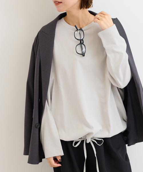 JOURNAL STANDARD relume(ジャーナルスタンダード レリューム)の「《追加2 / 新色》ギャザーヘムロングスリーブ(Tシャツ/カットソー・レディース・ホワイト/ブラウン/ブラック/ライトグレー・FREE)」の3枚目の写真