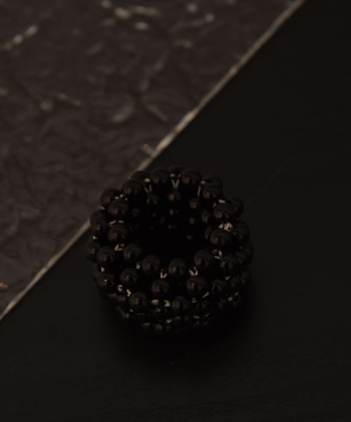 TONE SELECT GOODS（トーンセレクトグッズ）の「【resonance】ボール シンプル ミニヘアゴム【オケージョン】（ヘアゴム・レディース・シルバー/アイボリー/ブラック/ホワイト・FREE）」の11枚目の写真