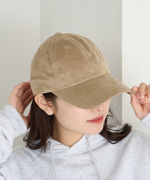 Champion(チャンピオン)の「【Champion】スエード調サイドロゴベースボールキャップ 381-0493(キャップ・レディース・ベージュ/ブラック・FREE)」の10枚目の写真