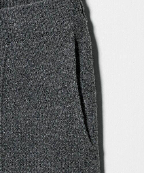 green label relaxing（グリーンレーベルリラクシング）の「【WEB限定】＜at ease＞ニット パンツ ウォッシャブル（その他パンツ・レディース・ブラック/ダークグレー・36/38）」の19枚目の写真