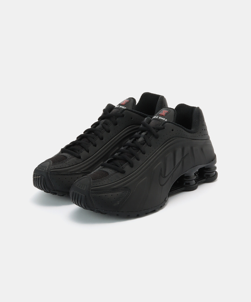 NIKE(ナイキ)の「【NIKE/ ナイキ】 ショックス R4 AR3565(スニーカー・レディース・ブラック・26.5cm/27.5cm/24.5cm)」の1枚目の写真