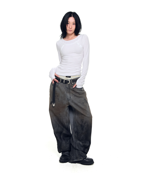 AAKAM（アーカム）の「Dirty Gradation Denim Pants (Gray)（デニム