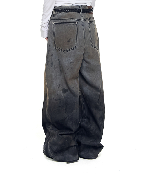 AAKAM(アーカム)の「Dirty Gradation Denim Pants (Gray)(デニムパンツ・レディース・その他・1/2)」の19枚目の写真