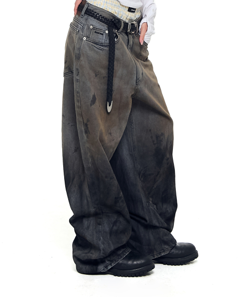 AAKAM(アーカム)の「Dirty Gradation Denim Pants (Gray)(デニムパンツ・レディース・その他・1/2)」の20枚目の写真