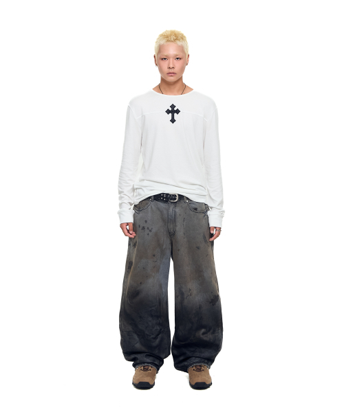 AAKAM(アーカム)の「Dirty Gradation Denim Pants (Gray)(デニムパンツ・レディース・その他・1/2)」の16枚目の写真