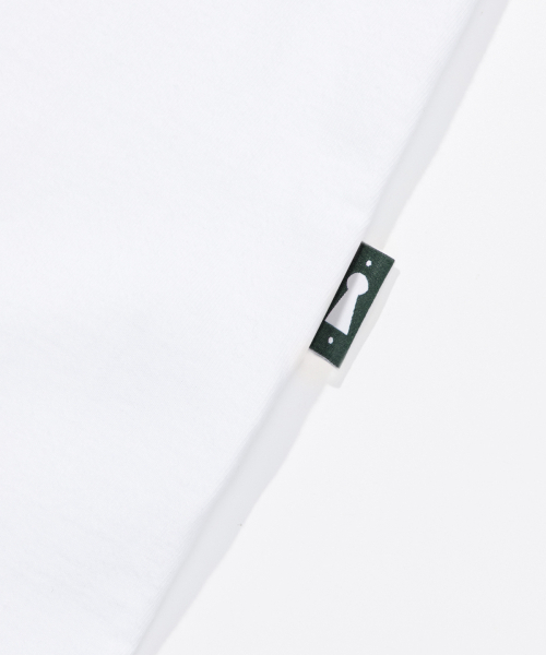 ESCAPEFROM(エスケープフロム)の「ラックイズライク ESCFプリントロングスリーブホワイト(Tシャツ/カットソー・レディース・その他・MEDIUM/LARGE/SMALL)」の5枚目の写真
