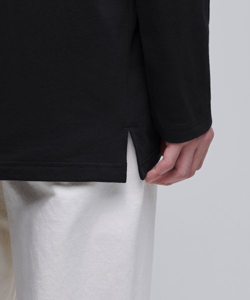 MUSINSA STANDARD（ムシンサスタンダード）の「レイヤードクルーネック長袖Tシャツ_通常丈 [ブラック]（Tシャツ/カットソー・メンズ・その他・SMALL/MEDIUM/LARGE/X-LARGE/XX-LARGE/X-SMALL）」の8枚目の写真