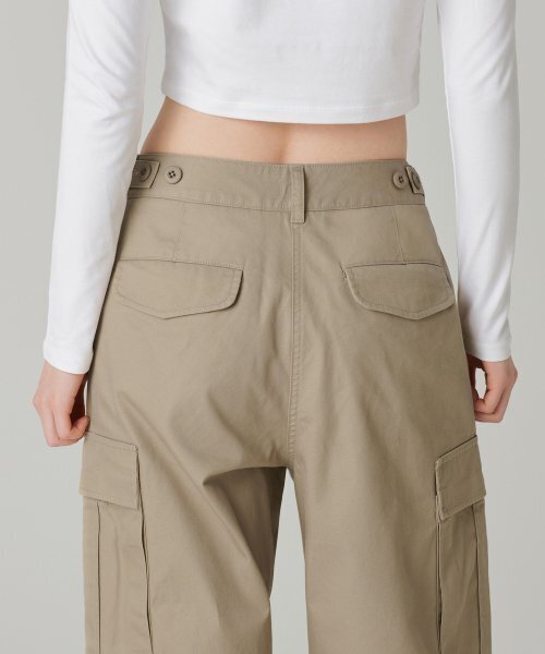 MUSINSA STANDARD WOMAN（ムシンサスタンダードウーマン）の「ウィメンズワイドカーゴパンツ[ベージュ]（スウェットパンツ・レディース・その他・30/24/25/26/27/28/29）」の10枚目の写真
