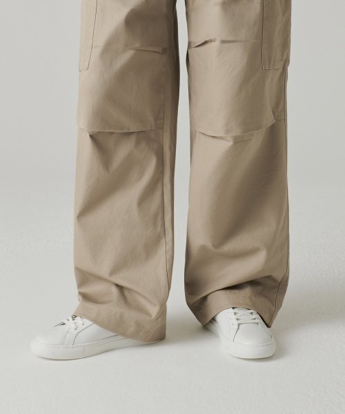 MUSINSA STANDARD WOMAN（ムシンサスタンダードウーマン）の「ウィメンズワイドカーゴパンツ[ベージュ]（スウェットパンツ・レディース・その他・30/24/25/26/27/28/29）」の12枚目の写真