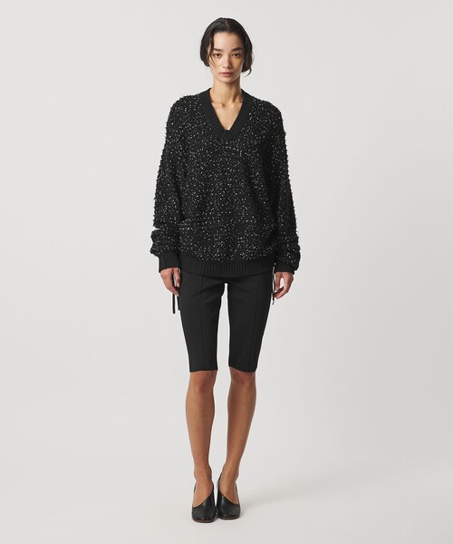 AEWEN MATOPH(イウエン マトフ)の「<AEWEN MATOPH>ハートスパンコール シャーリングVネックニット(ニット/セーター・レディース・ブラック/グレー・FREE)」の5枚目の写真