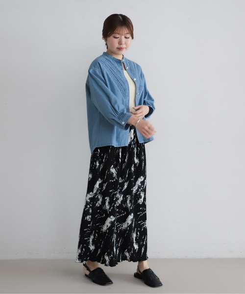 NOMBRE IMPAIR(ノンブルアンペール)の「ねじりピンタックデニム スタンドショートシャツ(シャツ/ブラウス・レディース・ブルー/サックスブルー・FREE)」の19枚目の写真