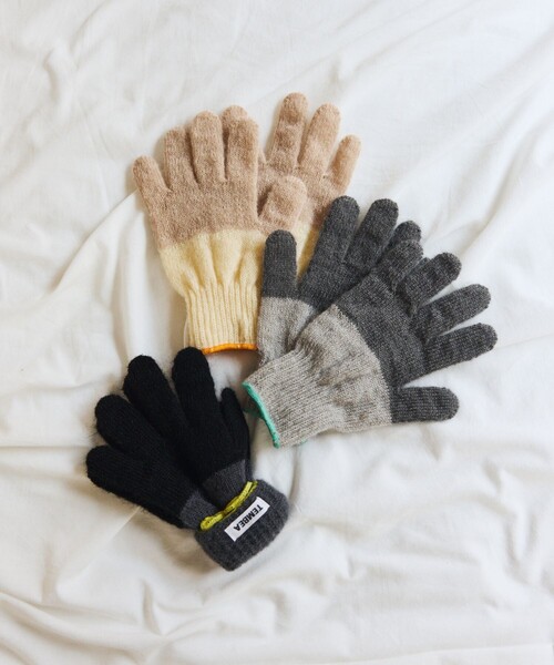 TEMBEA（テンベア）の「TEMBEA × FREAK'S STORE/テンベア × フリークスストア 別注GUNTE 2TONE MOHAIR 別注モヘア ツートンカラー 手袋（手袋・メンズ・ライトグレー/ナチュラル/チャコールグレー・ONE SIZE）」の11枚目の写真
