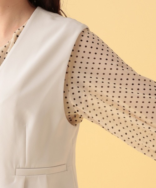 Elura（エルーラ）の「≪入卒/セレモニー/通勤≫ダブルクロスジレ/603863（ベスト・レディース・ブラック/アイボリー/ネイビー・FREE）」の18枚目の写真