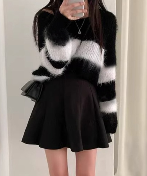 Jayro(ジャイロ)の「ボーダー柄モヘアVネックニットトップス(ニット/セーター・レディース・サックスブルー/ブラック/ブルー/ピンク・FREE)」の22枚目の写真