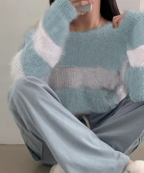 Jayro(ジャイロ)の「ボーダー柄モヘアVネックニットトップス(ニット/セーター・レディース・サックスブルー/ブラック/ブルー/ピンク・FREE)」の5枚目の写真