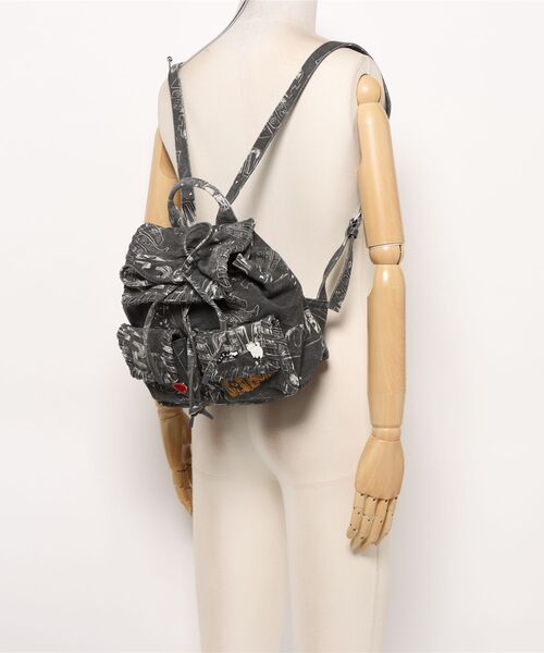 Desigual（デシグアル）の「グラフィティプリント ドローストリングバックパック（バックパック/リュック・レディース・ブラック・FREE）」の5枚目の写真