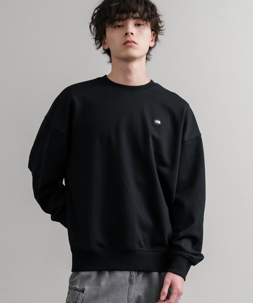 THE NORTH FACE(ザノースフェイス)の「新色追加 日本未展開モデル WHITE LABEL THE NORTH FACE ESSENTIAL SWEATSHIRTS ルーズフィットワンポイントロゴスウェットトレーナー(スウェット・メンズ・グレー/ブラック/ブラウン・M/L/XL/S/XXL)」の2枚目の写真