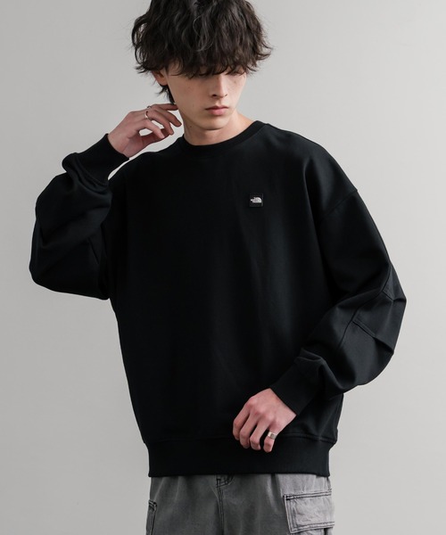 THE NORTH FACE(ザノースフェイス)の「新色追加 日本未展開モデル WHITE LABEL THE NORTH FACE ESSENTIAL SWEATSHIRTS ルーズフィットワンポイントロゴスウェットトレーナー(スウェット・メンズ・グレー/ブラック/ブラウン・M/L/XL/S/XXL)」の4枚目の写真
