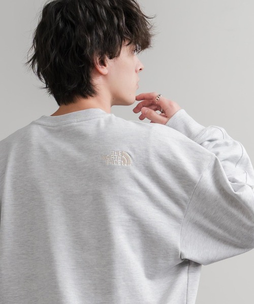 THE NORTH FACE(ザノースフェイス)の「新色追加 日本未展開モデル WHITE LABEL THE NORTH FACE ESSENTIAL SWEATSHIRTS ルーズフィットワンポイントロゴスウェットトレーナー(スウェット・メンズ・グレー/ブラック/ブラウン・M/L/XL/S/XXL)」の11枚目の写真