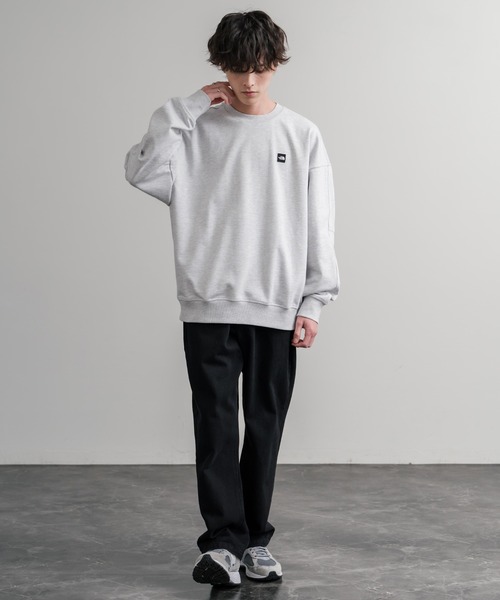 THE NORTH FACE(ザノースフェイス)の「新色追加 日本未展開モデル WHITE LABEL THE NORTH FACE ESSENTIAL SWEATSHIRTS ルーズフィットワンポイントロゴスウェットトレーナー(スウェット・メンズ・グレー/ブラック/ブラウン・M/L/XL/S/XXL)」の12枚目の写真