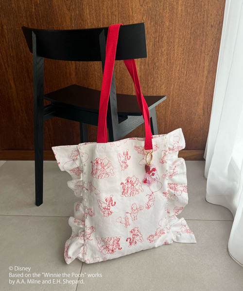 Disney（ディズニー）の「【Disney】くまのプーさん/フリルトートバッグ（トートバッグ・レディース・ベージュ/オフホワイト・FREE）」の13枚目の写真
