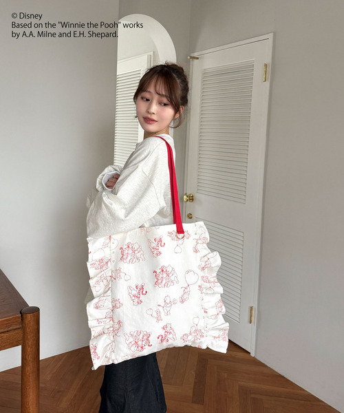 Disney（ディズニー）の「【Disney】くまのプーさん/フリルトートバッグ（トートバッグ・レディース・ベージュ/オフホワイト・FREE）」の11枚目の写真