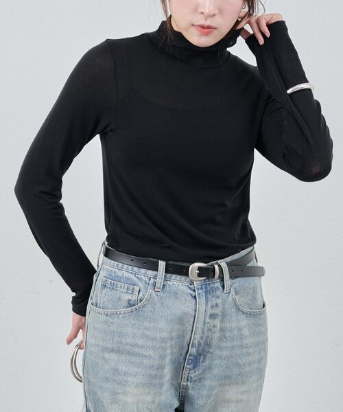 SHENERY(シーナリー)の「シアータートルプルオーバー(Tシャツ/カットソー・レディース・ベージュ/ブルー系その他/ピンク/ブラック/ベージュ系その他/オフホワイト・FREE)」の2枚目の写真